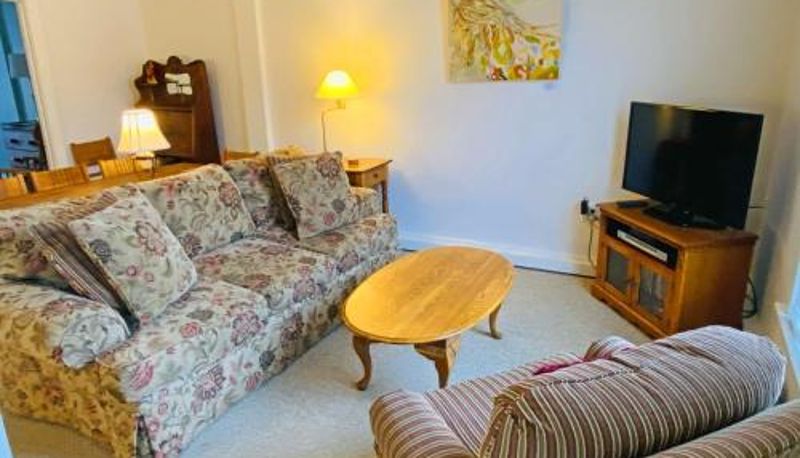Camera standard - Bristol Suites