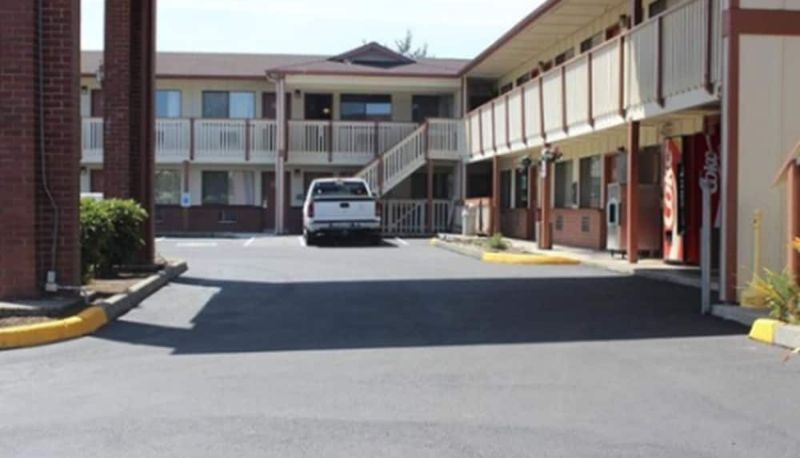 Información - Kings Motor Inn