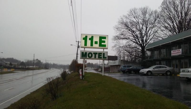 Hotel Außenbreich - Eleven E Motel