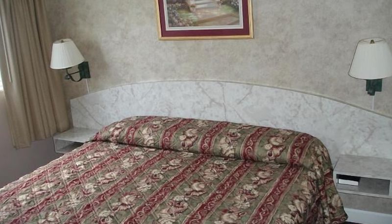 Daire - Belleair Village Motel