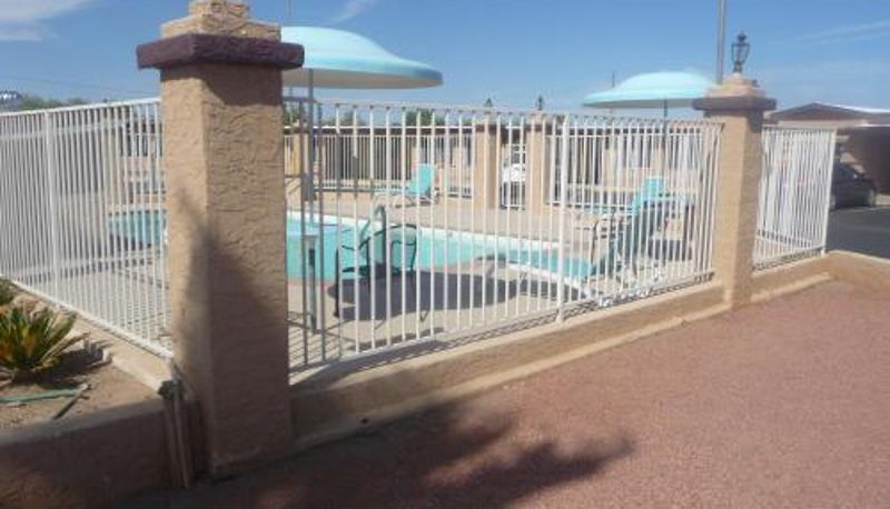 Info - Palms Inn