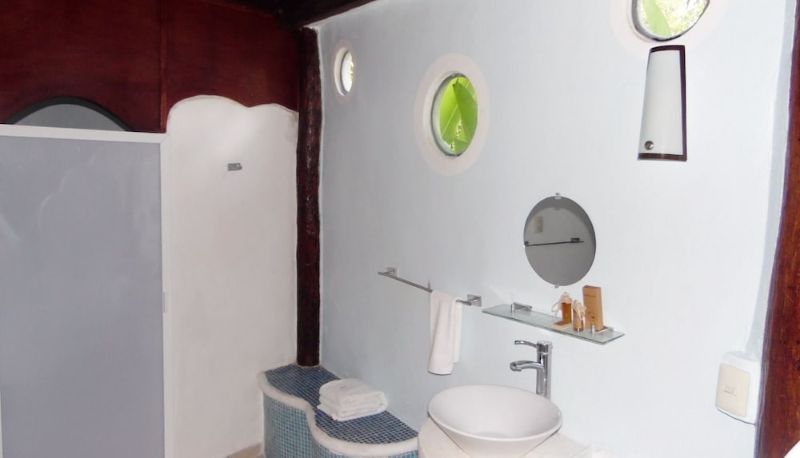 Cuarto de baño - Kambulum Nature Eco-Villas