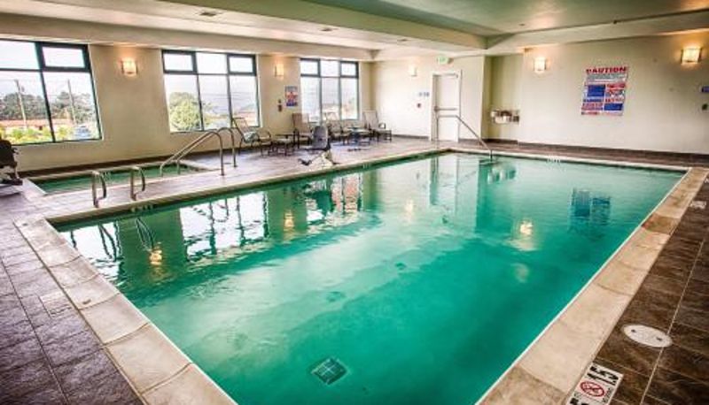 Suite - Lucky 7 Casino & Hotel (Howonquet Lodge)