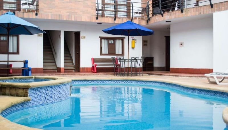 Pool - Hotel Cacique Matanzu