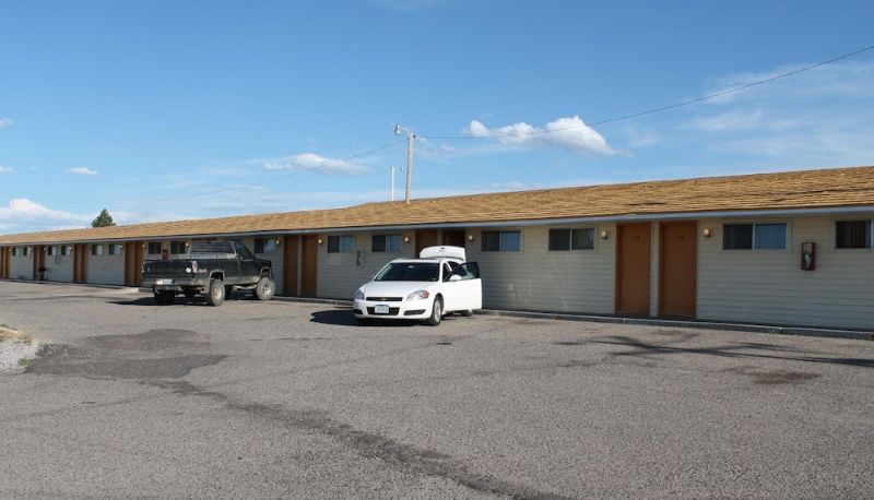 Bilgi - First Interstate Inn