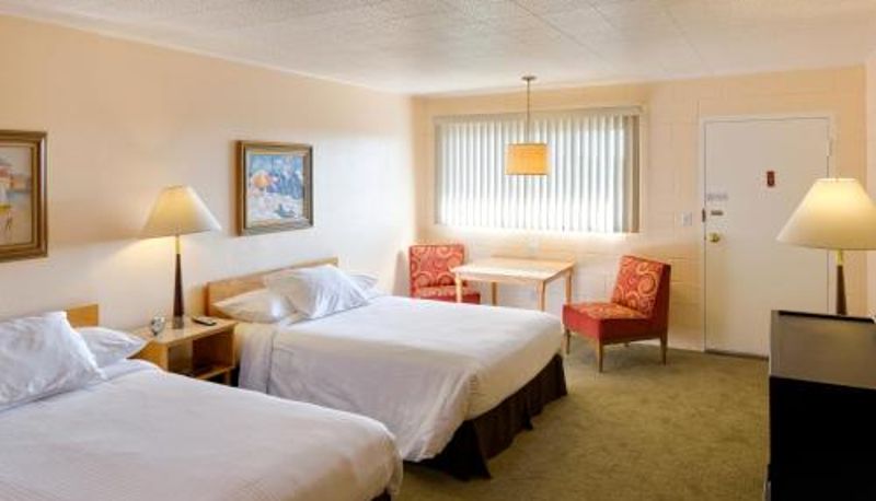 Üç kişilik oda - Sunset Motel Moriarty
