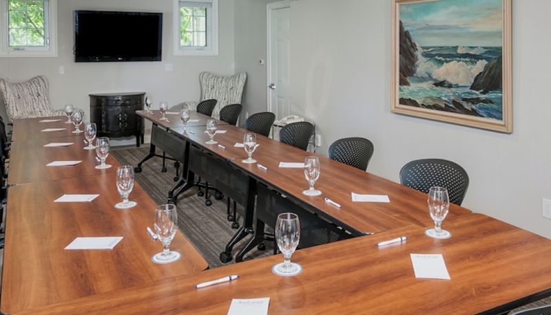 Sala de reuniones - Anchorage by the Sea
