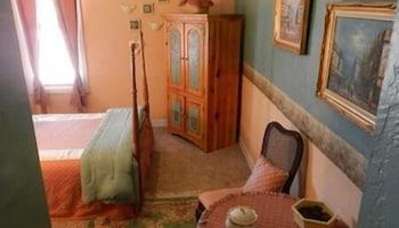 Habitación estándar - La Plaza Inn
