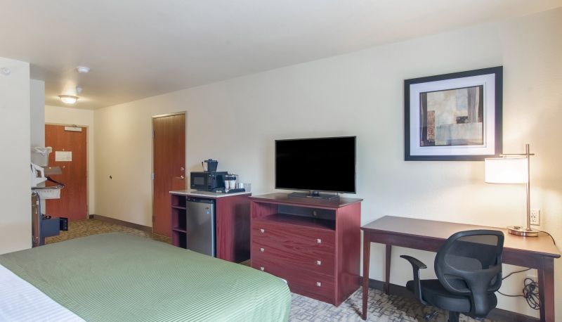 Zimmer - Cobblestone Inn & Suites - Guernsey