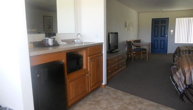 Info - Coho Motel and Suites
