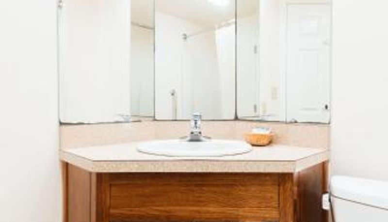 Banyo - Yankee Clipper Motel