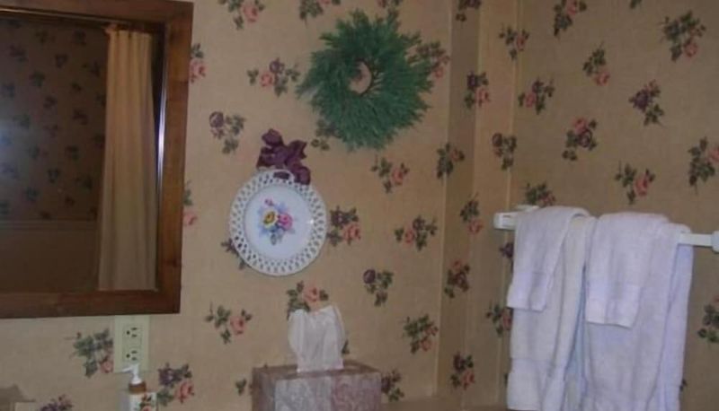 Bagno - Strawberry Farm Bed & Breakfast