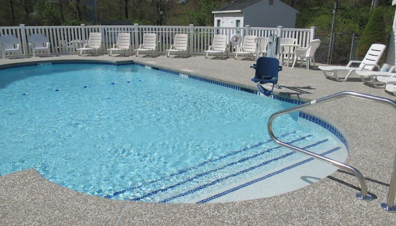 Basen - Long Beach Motor Inn