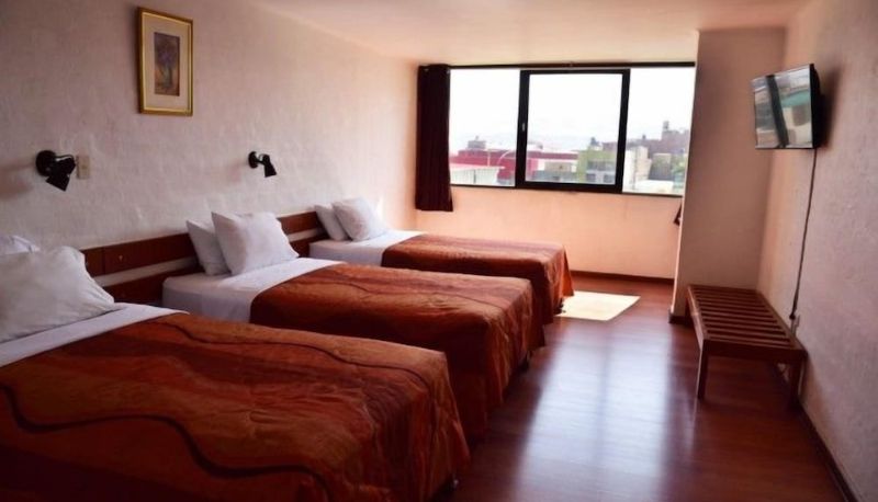 Aile odası - Hotel Holiday Suites