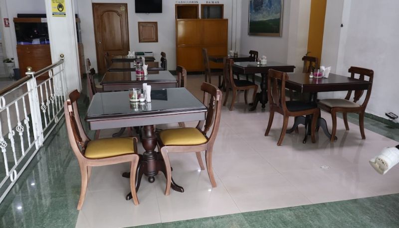 Restaurant - Hotel Prince Plaza
