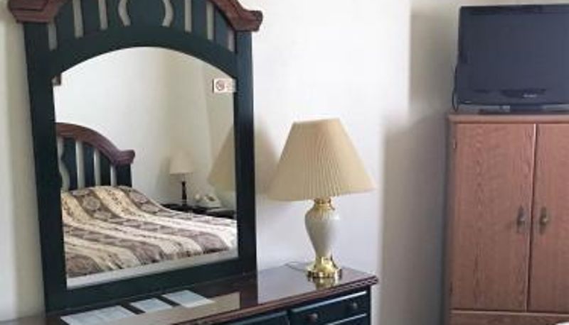 Zimmer - Hunters Lodge Motel