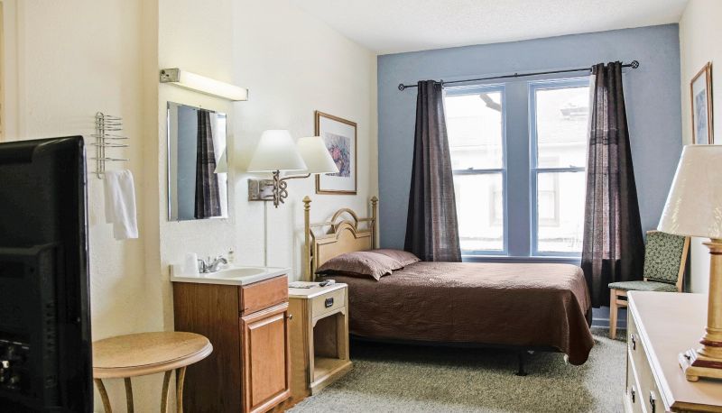 Chambre - OYO Historic Cameron Hotel Brownsville I-69E