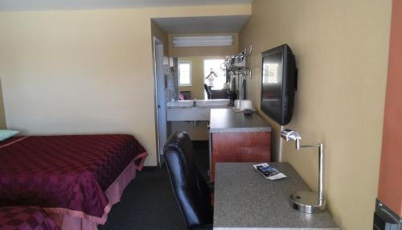 Zimmer - Trails Motel