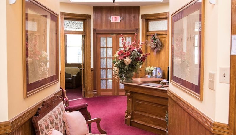Hall - Teller House