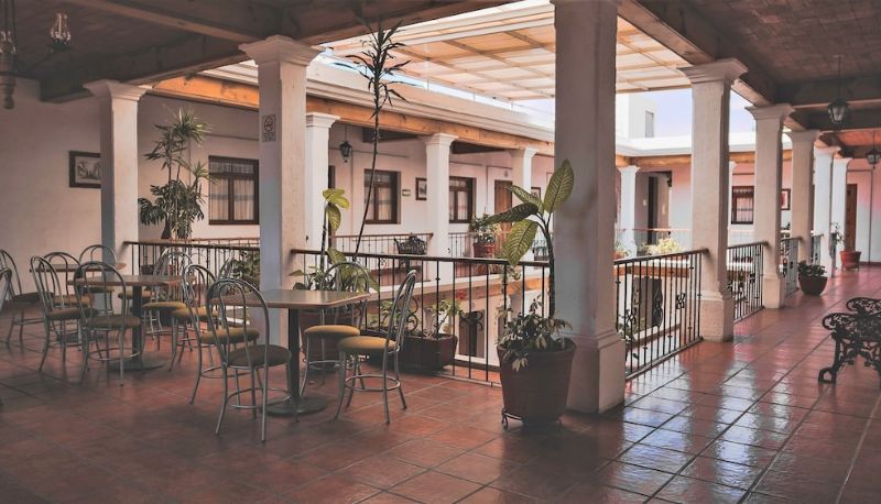 Restaurante - Parador Monte Carmelo