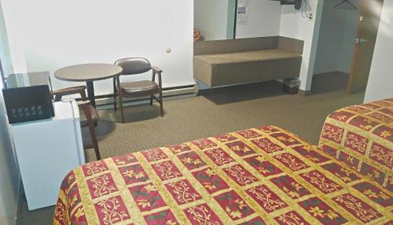 Info - Amber Inn Motel