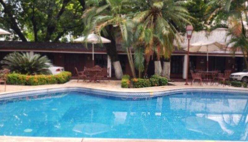 Piscina - Hotel El Rancho