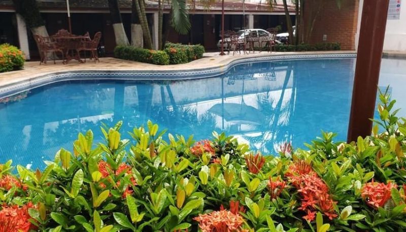 Piscina - Hotel El Rancho