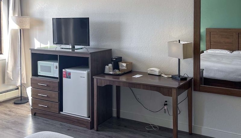 Bilgi - Walleye Inn