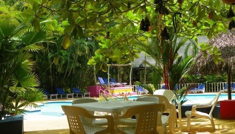 Pool - Amanwana Ecofinca