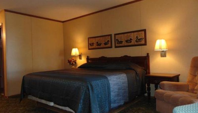 Info - Heritage House Inn