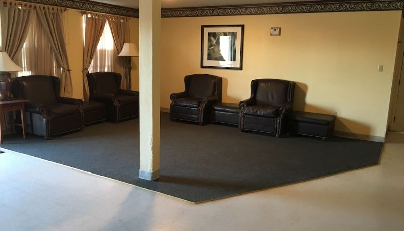 Lobby - Reddy Inn and Suites