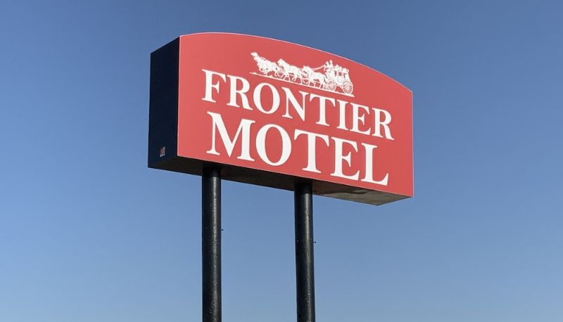 Info - Frontier Motel