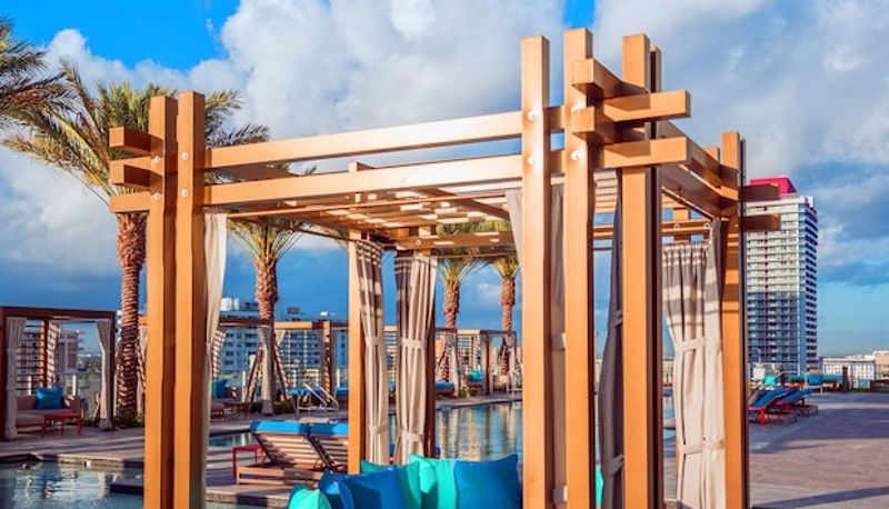 Piscine - Lyfe Beach Resort