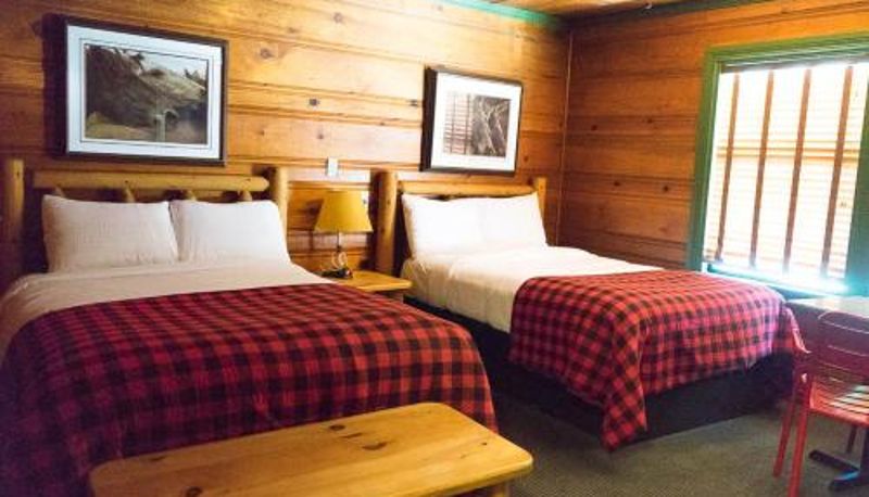 Zimmer - Shaver Lake Village Hotel