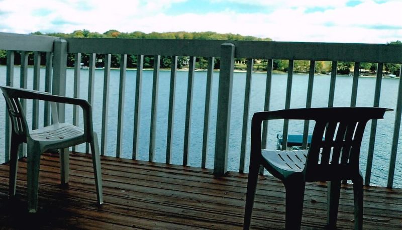 Terrasse - Dixon Lake Resort