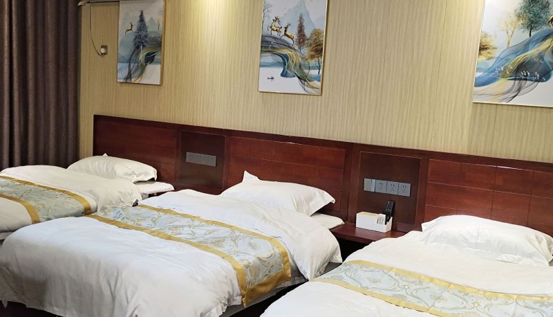 Camera - Golden Holiday Hotel