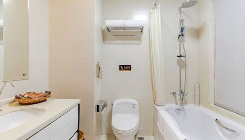 Kamer - Grand Hotel Overseas Traders Club