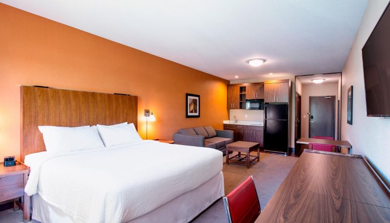 Camera - Four Points by Sheraton Grande Prairie