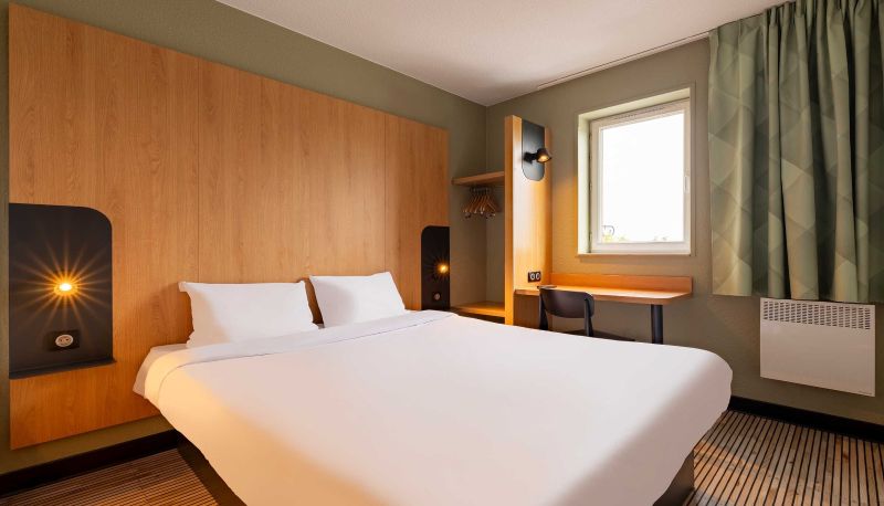 Camera - B&B HOTEL Calais Centre Saint-Pierre