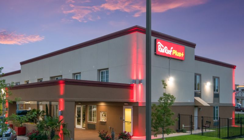 Info - Red Roof PLUS+ Fort Worth - Burleson