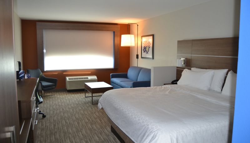 Room - Holiday Inn Express & Suites GOODLETTSVILLE N - NASHVILLE by IHG