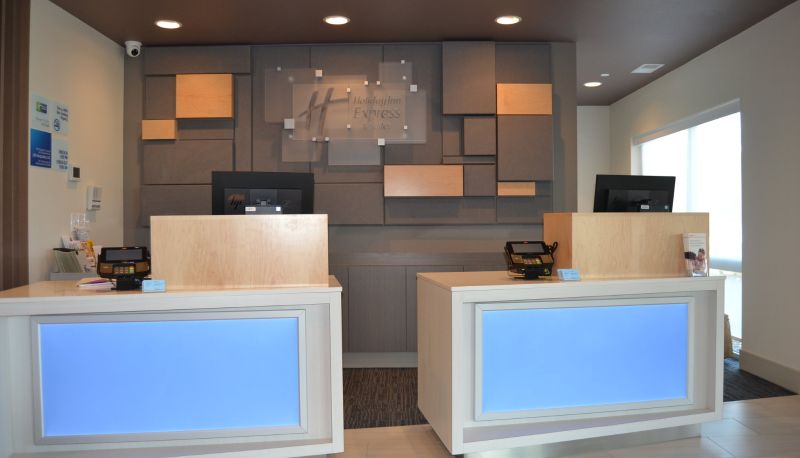 Info - Holiday Inn Express & Suites GOODLETTSVILLE N - NASHVILLE by IHG