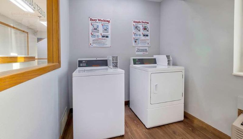 Vista interna - Motel 6 Stuart IA