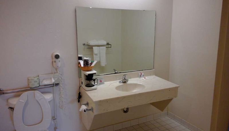 Chambre quadruple - Americas Best Value Inn Kinston