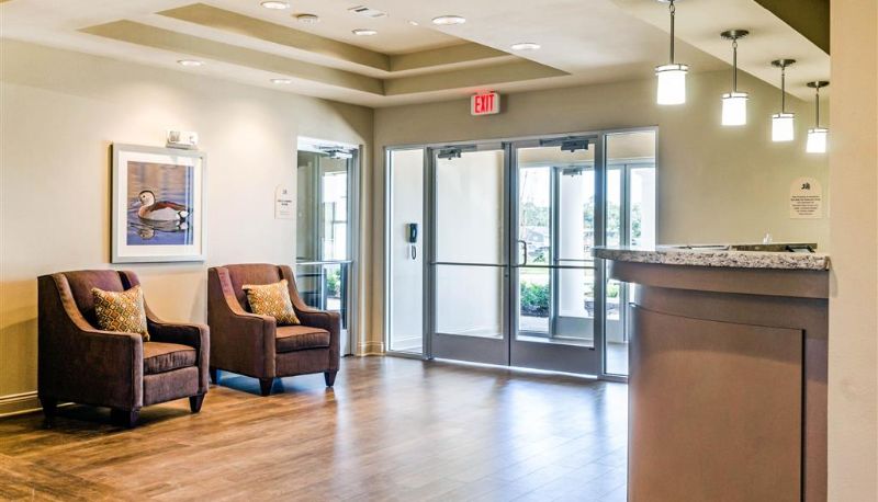 Hall - MAINSTAY SUITES HACKBERRY SPORTSMANS LOD