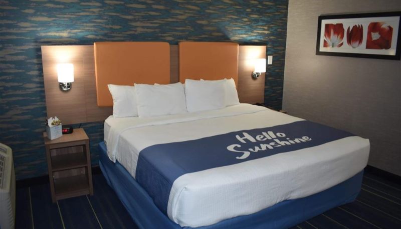 Room - Days Inn by Wyndham Wayne