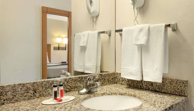Camera - Travelodge by Wyndham Marysville