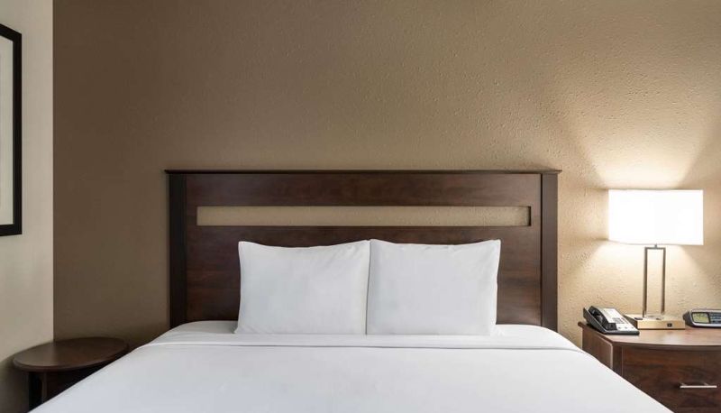 Zimmer - Travelodge by Wyndham Dexter