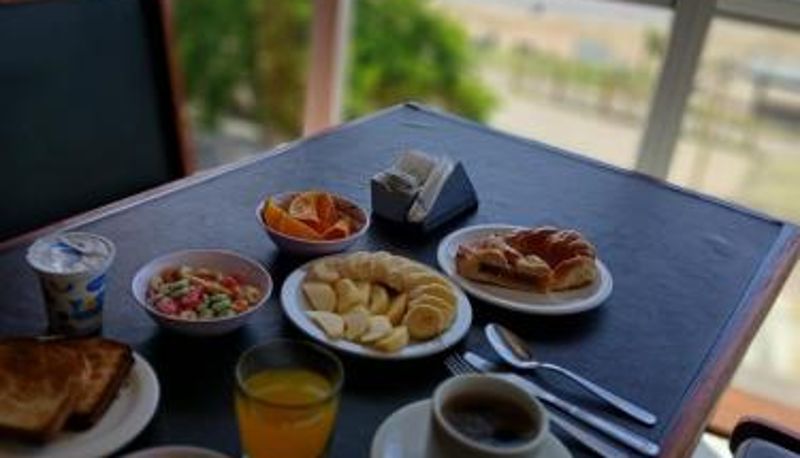 Restoran içinde kahvaltı salonu - Hotel Aguaý
