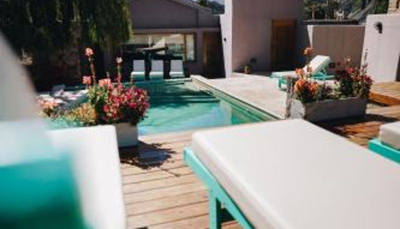 Info - La Comarca Hotel